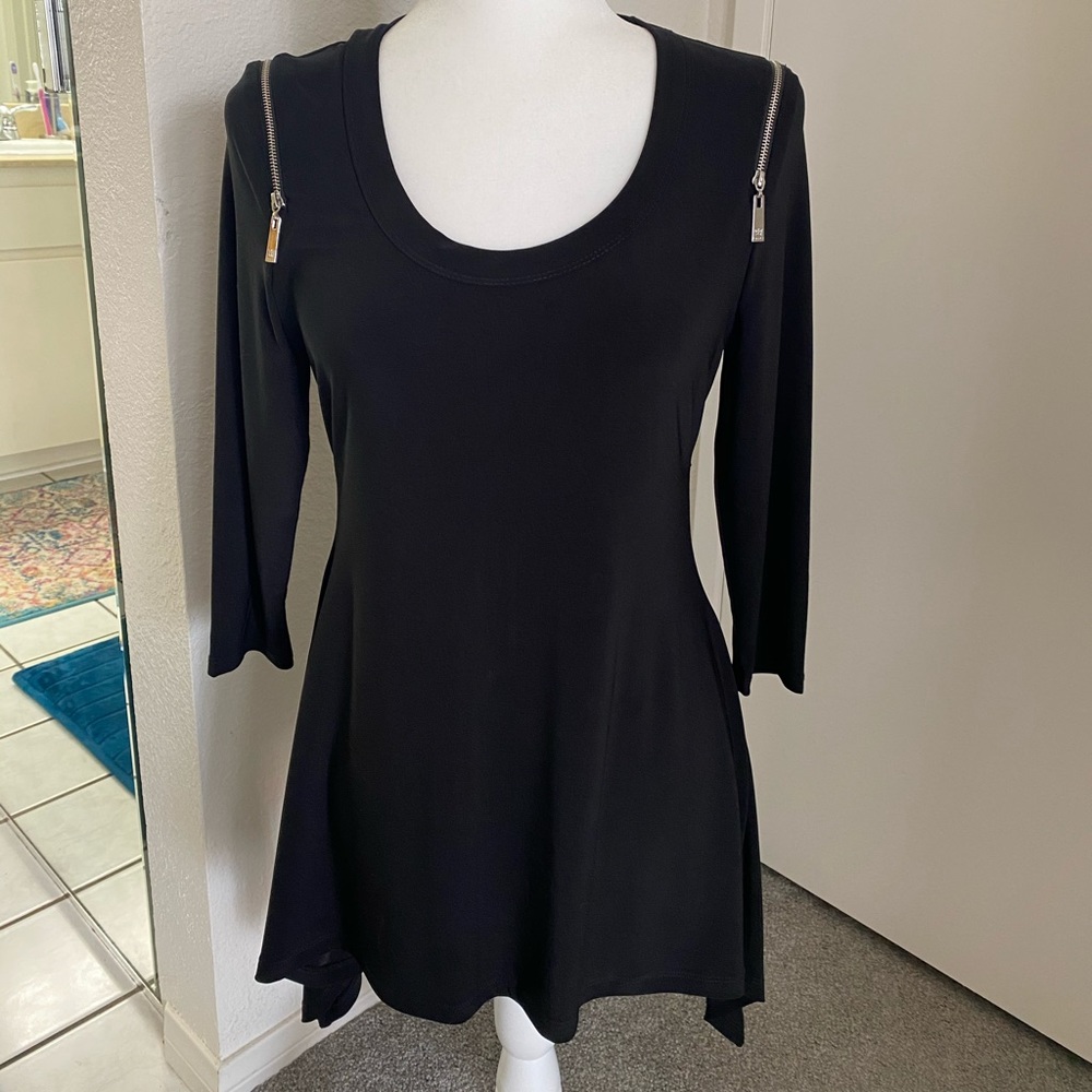 CHAUS 3/4 Sleeve Zipper Top